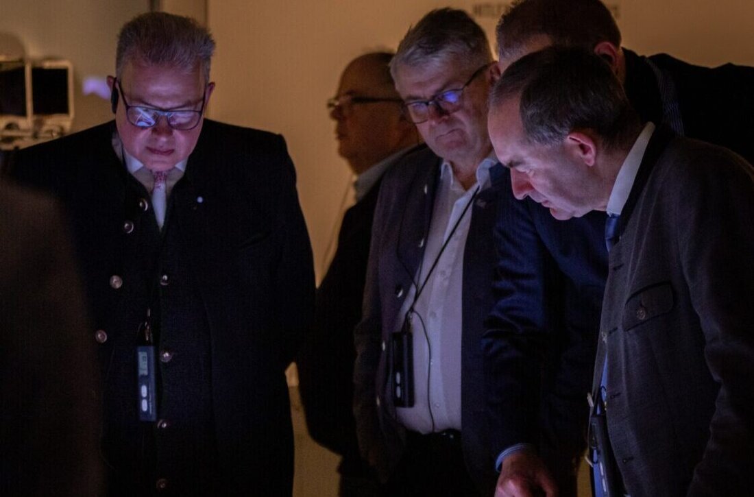 Berchtesgaden. Die FREIE WÄHLER-Landtagsfraktion tagte zur Winterklausur und setzte auf Verantwortung, Beteiligung und Zusammenhalt. Im Fokus: Erinnerung am Obersalzberg, direkte Demokratie und zentrale Beschlüsse.