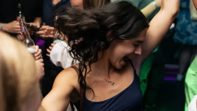 Nostalgie-Party im Hashtag Weiden mit 2000er-Hits