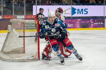 Im Kellerduell holen die Blue Devils wichtige Punkte