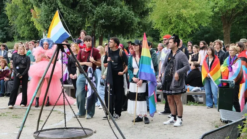 Vielfalt im Fokus: CSD Weiden demonstriert für TINQ-Rechte