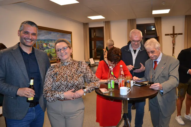 Im Landkreis Tirschenreuth kommt es zur Stichwahl zwischen Grillmeier und Schicker