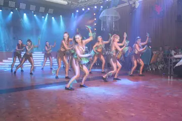 Lumpenball begeistert Vohenstrauß mit Prinzengarde und Fußballern