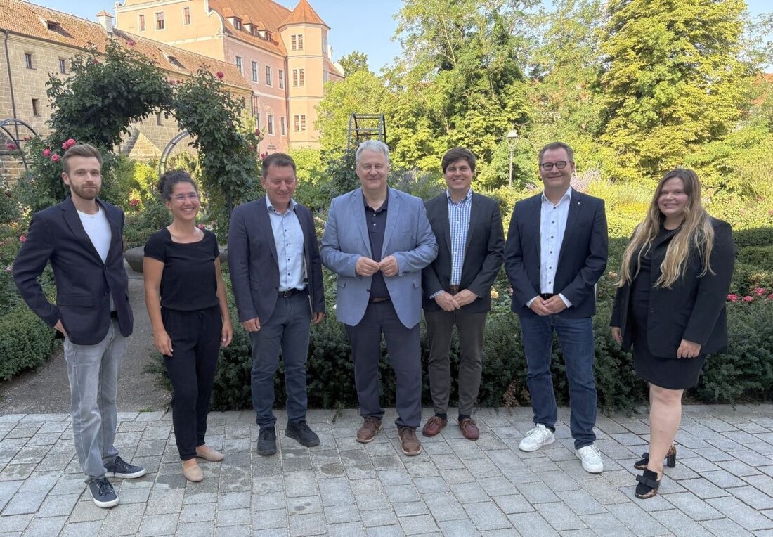 Amberg-Sulzbach. Der Landkreis startet einen digitalen Energienutzungsplan, der den Ausbau von Solar, Wind und Speichern steuert, 200.000 Euro sind vorgesehen und bis zu 70 Prozent Förderung möglich.