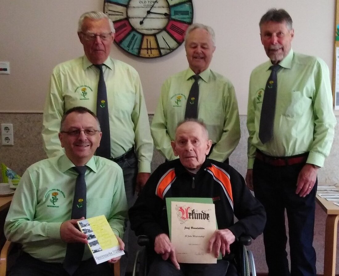 Moosbach/Pleystein. 50 Jahre lang ist Josef Brandstätter schon Mitglied im Oberpfälzer Waldverein. 22 davon war er sogar Vorsitzender. Zum Jubiläum machten dem 92-Jährigen seine Mitgliedskollegen eine besondere Freude.  Josef Brandstätter [&hellip;]
