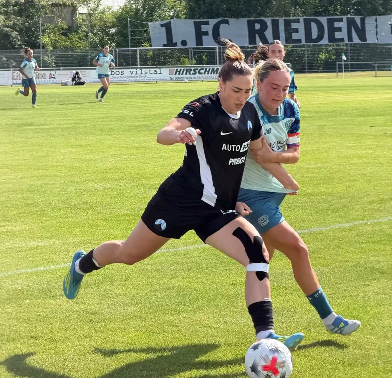 Leverkusens Frauen gewinnen in Rieden mit sechs zu null