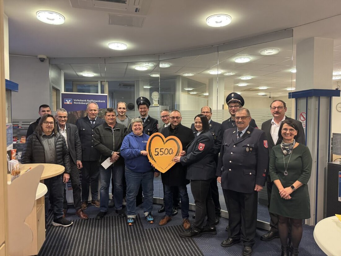 Waidhaus. 13 gemeinnützige Vereine und Einrichtungen erhielten insgesamt 5.500 Euro Spenden von der Volksbank Raiffeisenbank Nordoberpfalz eG. Die Mittel stammen aus dem Gewinnsparen und sollen für einen guten Start ins Jahr 2025 motivieren.