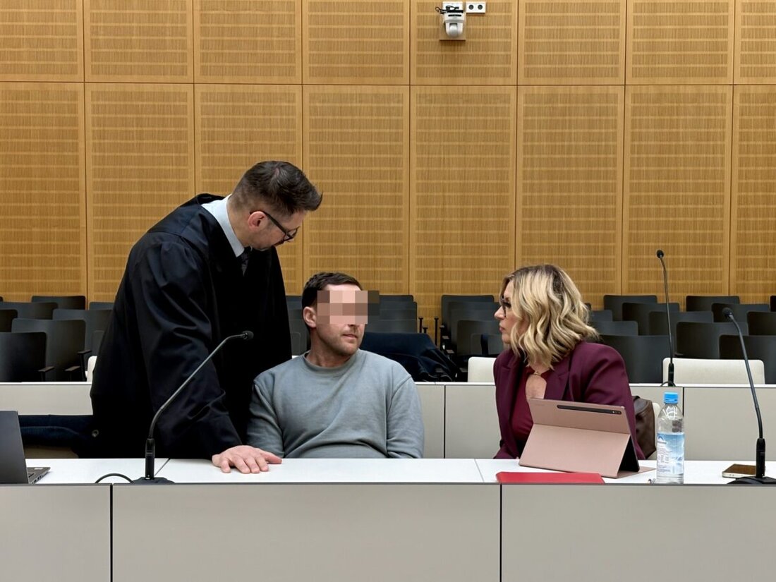 Weiden/Waidhaus. "Ich stehe unter Schock", sagt der Angeklagte. Das Landgericht Weiden verurteilt einen 37-jährigen Ukrainer zu acht Jahren und neun Monaten Haft. Die Grenzpolizei Waidhaus stoppte ihn auf der A6 mit über sieben Kilo Kokain.