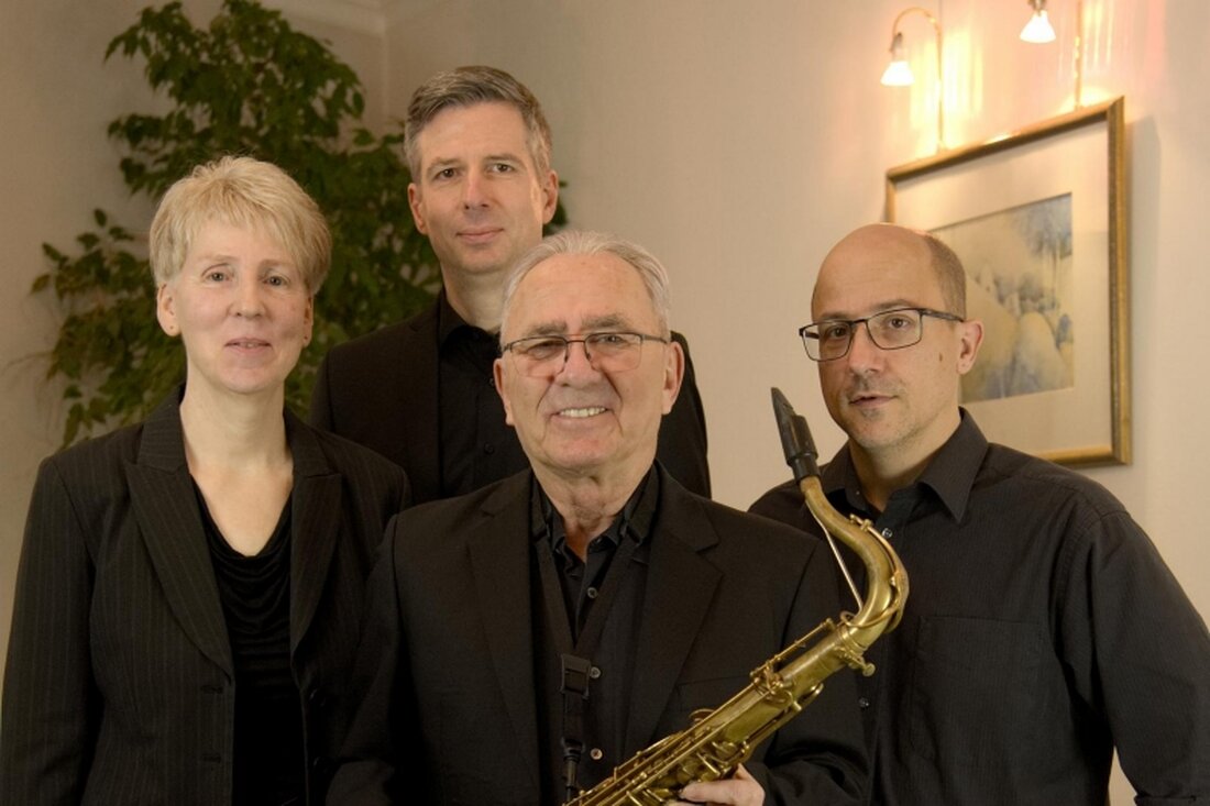 Weiden.  In Weiden laden der Lions Club Weiden und der Rock-Club „Salute“ am 19. Juli ab 10 Uhr zum Jazz-Frühschoppen mit dem „Blue Note Project“ ein.