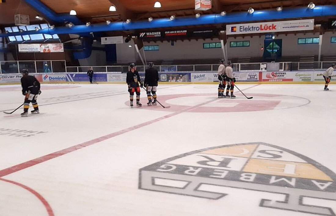 Amberg. Am Sonntag, 6. September, um 17.15 Uhr treffen in der Eishalle am Schanzl die Höchstadt Alligators auf die Black Dragons Erfurt. Weil in Höchstadt noch kein Eis liegt, stellt der ERSC die Bühne für den Oberliga-Test.
