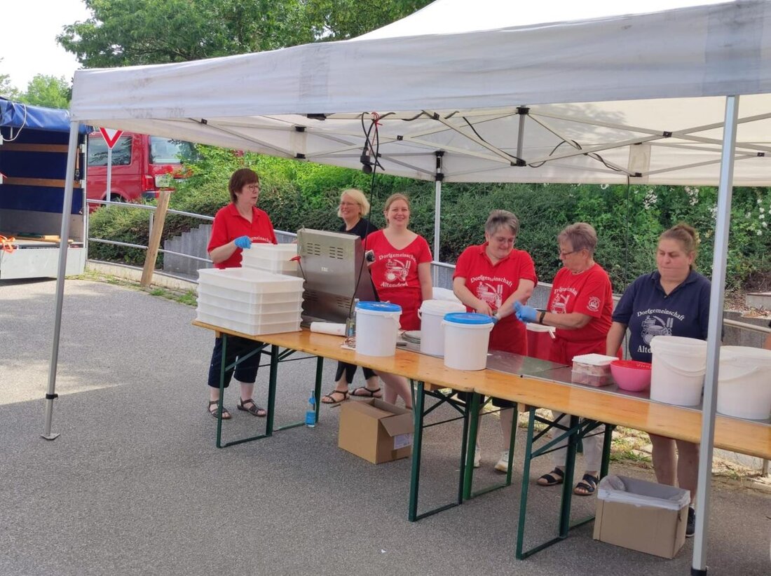 Irchenrieth. Altendorfer Pizzabäcker brachten am 23. Juni 2026 italienisches Flair ins HPZ, backten mit Helfern und Bürgermeister rund 150 Pizzen – Auftakt zum Pizzafest am 29. August 2026 in Altendorf bei Pressath.