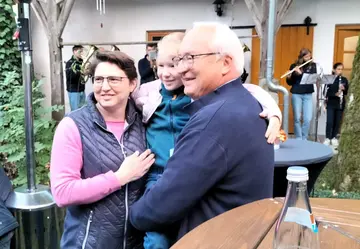 Der „Beer-Gotte“ wird 70: Wenn einer sein Dorf im Herzen trägt