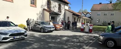 Fahrzeugsegnung in Immenreuth nach Gottesdienst