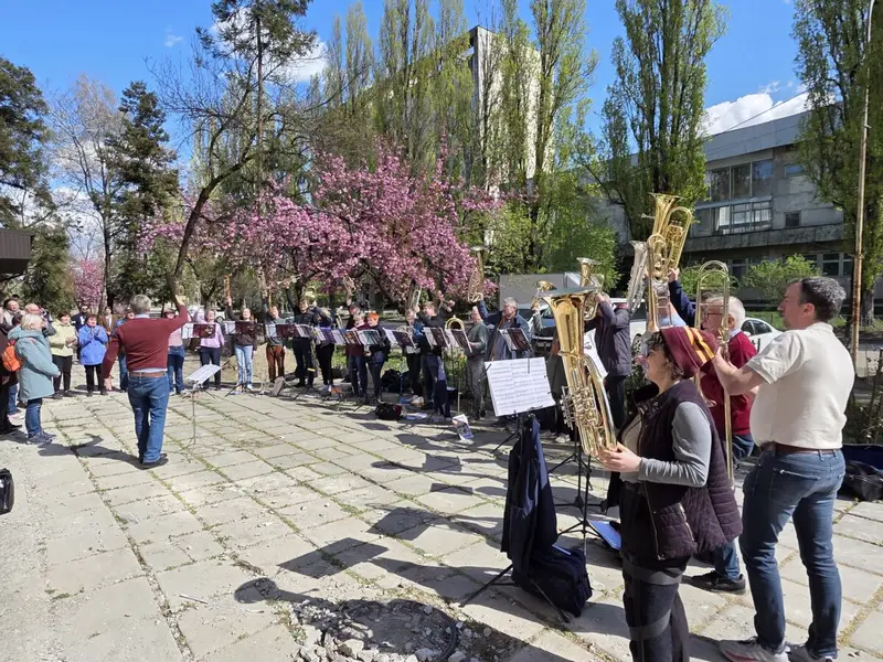 Evangelische Bläserinnen und Bläser bringen Hoffnung, Trost und Unterstützung
