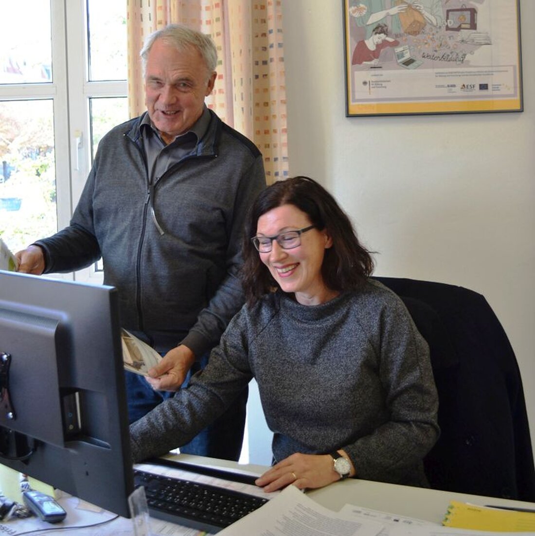 Weiden. Zu wenig Bewerber für zu viele freie Lehrstellen: Das Projekt „Jobstarter plus“ hilft kleinen Firmen in der nördlichen Oberpfalz auf der Suche nach Auszubildenden. Von Udo Fürst Die Zeiten [&hellip;]