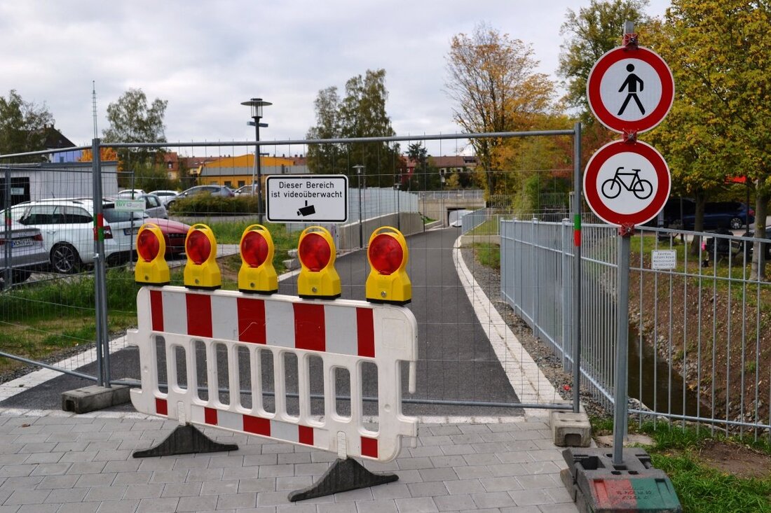 Weiden. Mit dem Wittgartendurchstich wird die Trennung der Stadt beendet. Auf seinen Traum muss Jens Meyer aber noch ein paar Jahre warten. Von Udo Fürst Bürgermeister Jens Meyer bezeichnet die [&hellip;]