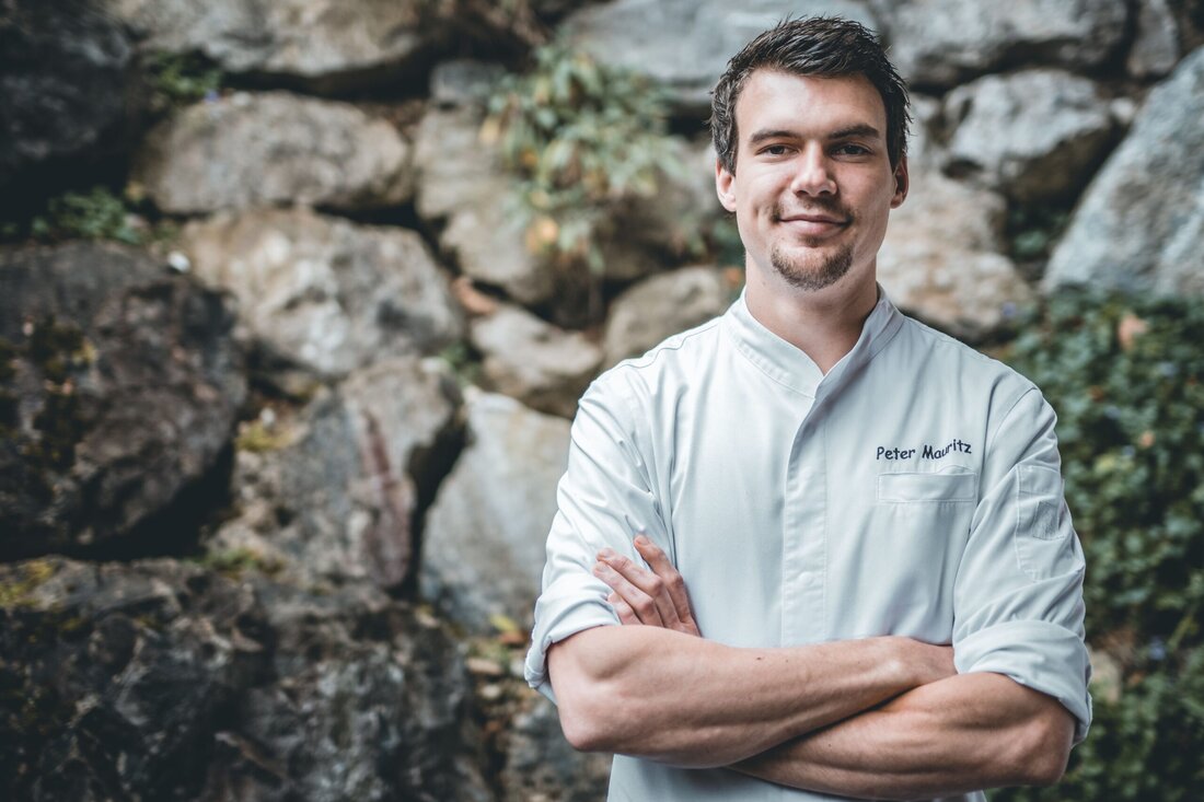 Pirk. Ein neuer Koch begeistert seit Februar in der Genussschmiede in Pirk wieder die Gäste – hochwertige Zutaten, regionale Gerichte und ein kreativer Küchenchef. Ein Erfolgsrezept. Von Yvonne Fichtl Die [&hellip;]