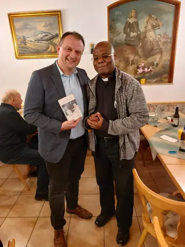 Seniorentreff berichtet über Dorferneuerung und Gemeindezentrum in Leuchtenberg