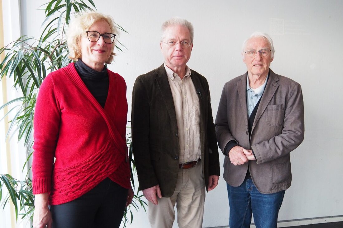 Weiden. Im Café Mitte sprach der Theologe Prof. Dr. Martin Hoffmann über lebensdienliches Wirtschaften und die Gemeinwohlökonomie. Er kritisierte den neoliberalen Finanzkapitalismus und forderte eine neue, gerechte Ordnung.