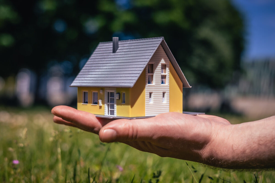 Weiden. Die Eigenheim-Flaute legt den Neubau lahm: Im vergangenen Jahr entstanden nur zwölf Wohnungen in Ein- und Zweifamilienhäusern, zuvor waren es im Schnitt 32. Laut Pestel-Institut fehlen so 10,7 Millionen Euro Umsatz.