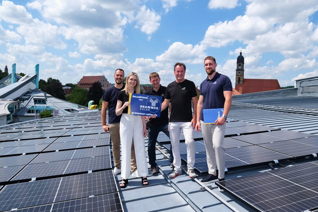 Amberg. Das Amberger Congress Centrum hat eine neue Photovoltaikanlage in Betrieb genommen und setzt damit ein Zeichen für Klimaschutz. 85 kWp liefern jährlich bis zu 85.000 kWh, rund 60.000 kWh decken etwa 25% des Bedarfs.