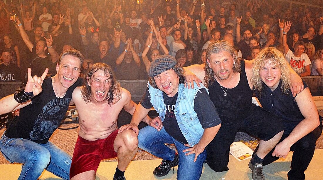 Rothenstadt. „AC/DX“ rockt seit 20 Jahren die Bühnen in Europa und zuletzt auch in den USA. Im Interview erzählen die Gründungsmitglieder Volkmar „Volki“ Severin und Dieter „Dieda“ Zug über die vergangenen [&hellip;]