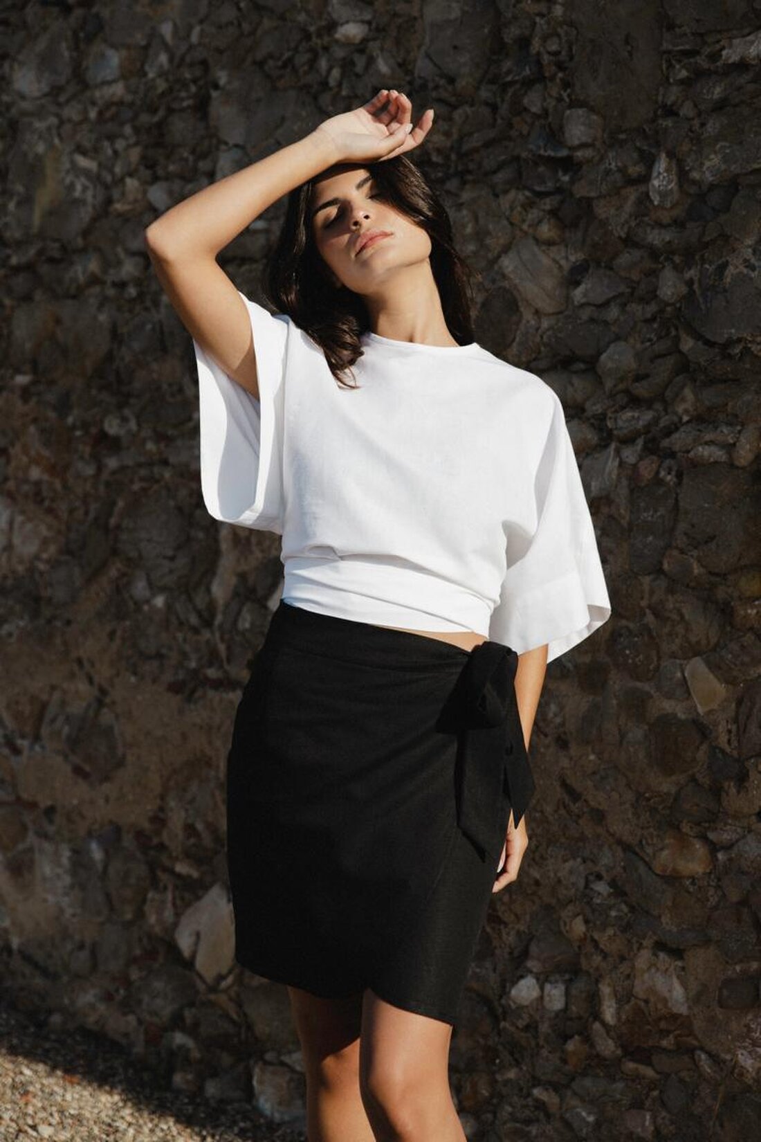 Amberg. Vom 10. bis 22. Juni 2025 präsentiert Designerin Christina Putz im Stadtlabor Amberg ihre nachhaltigen, handgefertigten Modekollektionen von ALÉM. Highlight ist die Vernissage am 12. Juni, wo die Capsule Collection „flor“ vorgestellt wird.