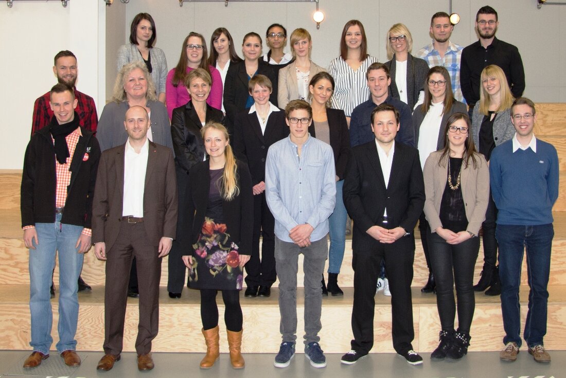 Weiden. Von der Kooperation zwischen dem Unternehmen Auto-Teile-Unger (A.T.U.) und der OTH Amberg-Weiden profitieren sowohl Studenten als auch das Unternehmen selbst: Zwei Gruppen aus dem Fachbereich Betriebswirtschaft in der A.T.U-Academy stellten [&hellip;]