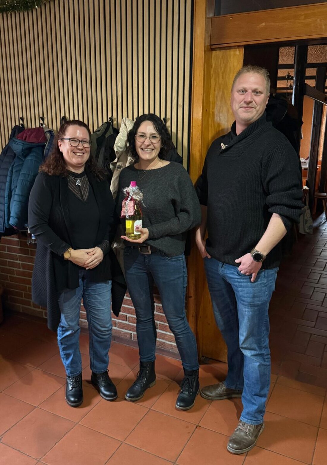 Flossenbürg. Traditionell lud die Arbeiterwohlfahrt Flossenbürg am ersten Adventssonntag ihre Mitglieder sowie Freunde der Gemeinschaft zur Weihnachtsfeier in Murphys Pilsstüberl ein.