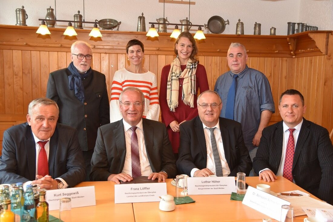 Weiden/Neustadt/WN/Tirschenreuth. Nach dem neuen bayerischen Teilhabergesetz ist der Bezirk Oberpfalz seit dem 1. März 2018 zuständig für alle finanziellen Leistungen in der Hilfe zur Pflege sowie in der Eingliederungshilfe für [&hellip;]