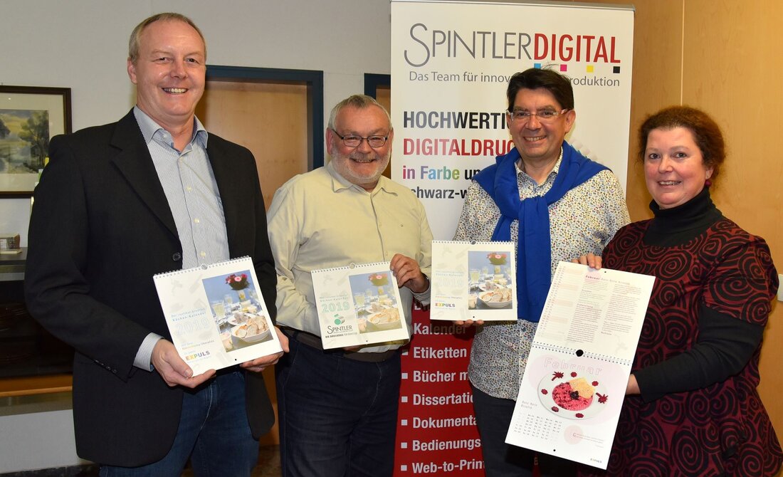 Weiden. Rezepte passend für jeden Monat: Von „A“ wie Aubergine bis „Z“ wie Zitronengras führt die kulinarische Reise mit einem Kalender der besonderen Art.  Von Jürgen Wilke Brigitte Lindner und [&hellip;]