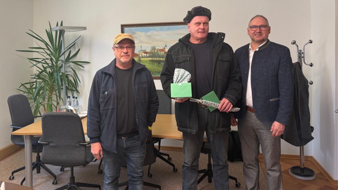 Mantel. Nach über zwei Jahrzehnten im Dienst wurde Gerhard Piehler am 31. März 2026 in den Ruhestand verabschiedet. Sein Nachfolger Markus Fischer ist seit 1. Januar 2026 im Einsatz und sorgt für einen nahtlosen Übergang.