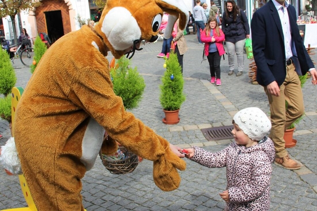 Weiden. Mit dem Aktionstag „Fit in den Frühling“ will das Stadtmarketing Weiden darauf vorbereiten, möglichst gesund und munter ins Frühjahr zu starten.  Zu dem Aktionstag “Fit in den Frühling” lädt das [&hellip;]