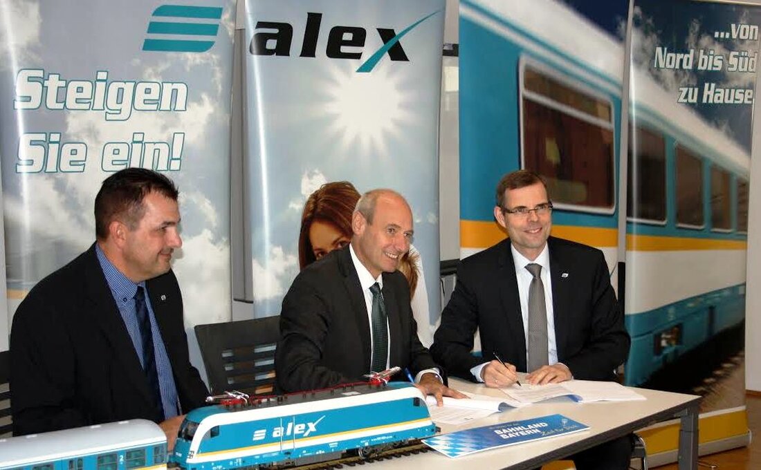 Weiden/Tirschenreuth/Neustadt/WN. Seit Jahren fordern Politiker aller Couleur die Elektrifizierung der Eisenbahnstrecke zwischen Hof und Regensburg. Die Hoffnung: Eine bessere Anbindung mit Fernzügen und ein schnellerer Nahverkehr. Die Deutsche Bahn AG will [&hellip;]