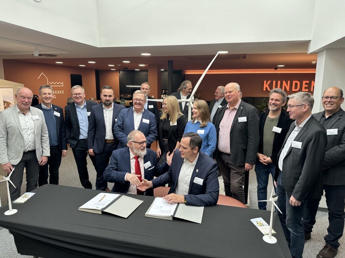 Amberg. Die Stadtwerke Amberg und VSB Deutschland starten ein Windenergieprojekt, das nachhaltige Energieversorgung in der Region fördert.