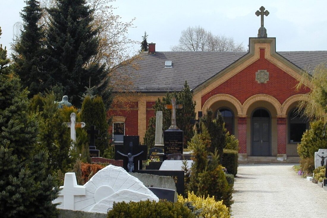 Amberg. Das Friedhofsamt der Stadt Amberg veranstaltet am 1. November 2024 eine Sprechstunde zu neuen Bestattungsformen am Katharinenfriedhof.