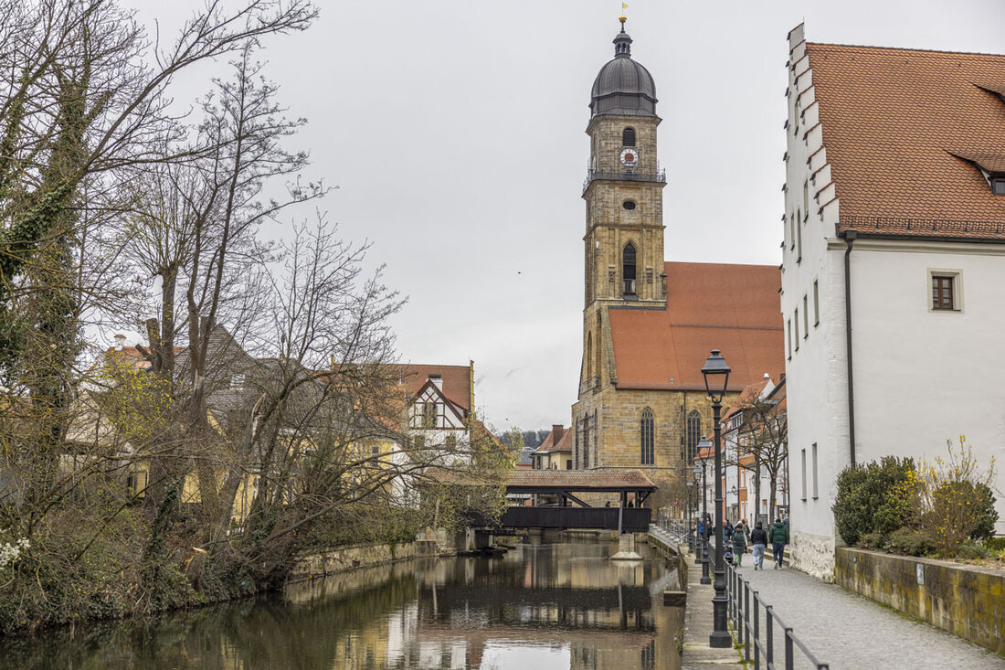 Amberg. 2025 wird der "Kulturförderpreis der Stadt Amberg" zum achten Mal an talentierte Nachwuchskünstler vergeben, dotiert mit 6.000 Euro. Bewerbungen und Vorschläge sind bis zum 31. Dezember 2024 möglich.