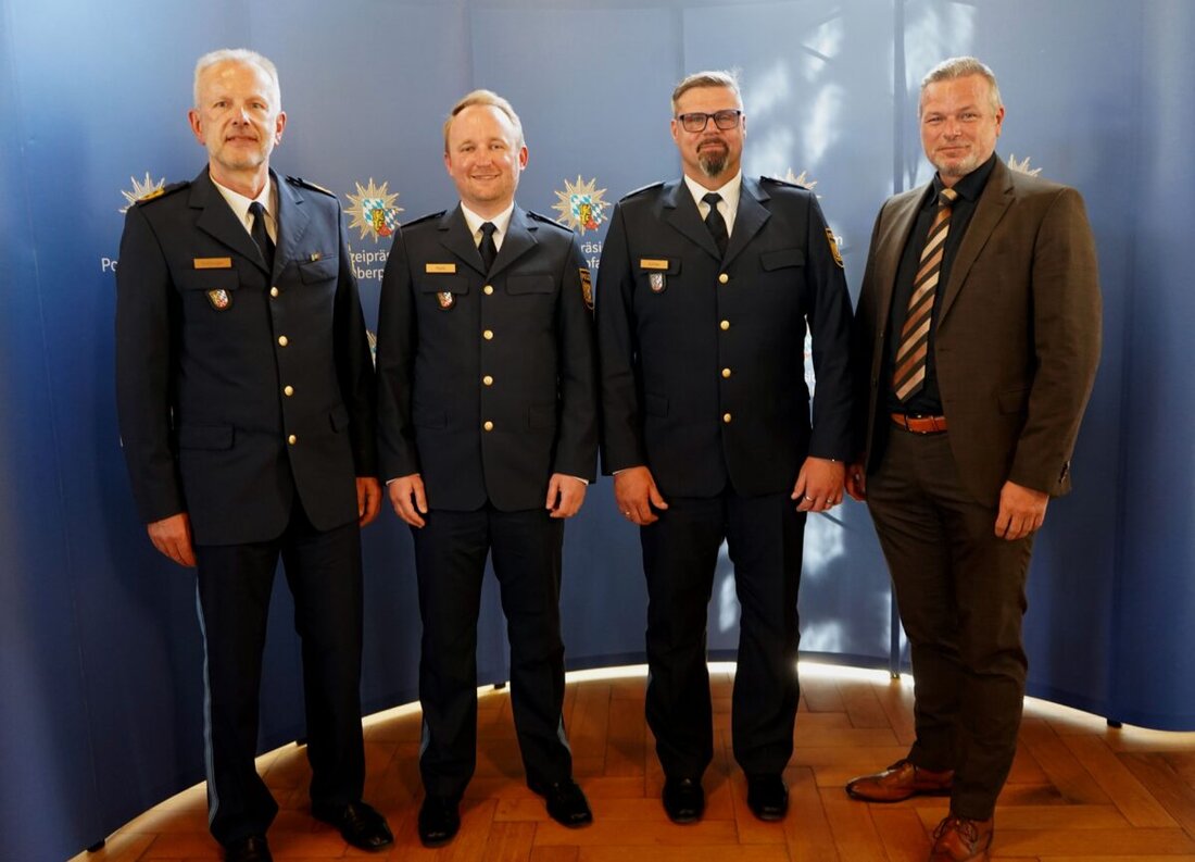 Vohenstrauß. Polizeihauptkommissar Wolfgang Achtert wurde als neuer Leiter der Polizeiinspektion Vohenstrauß eingeführt, nachdem Dominik Plank verabschiedet wurde. Die Zeremonie fand am 28. April 2025 im Rathaus von Vohenstrauß vor rund 90 Gästen statt.