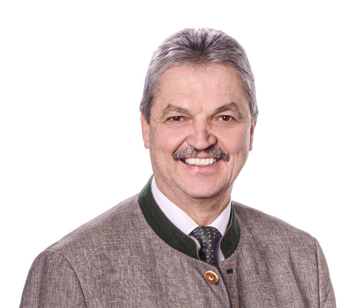 Vohenstrauß. Die Kommunalwahl steht vor der Tür: Am 15. März 2020 sind Bürgermeister- und Landratswahlen in Bayern. Wir haben 7 Fragen an die Kandidaten der Region geschickt. Heute lernen wir [&hellip;]