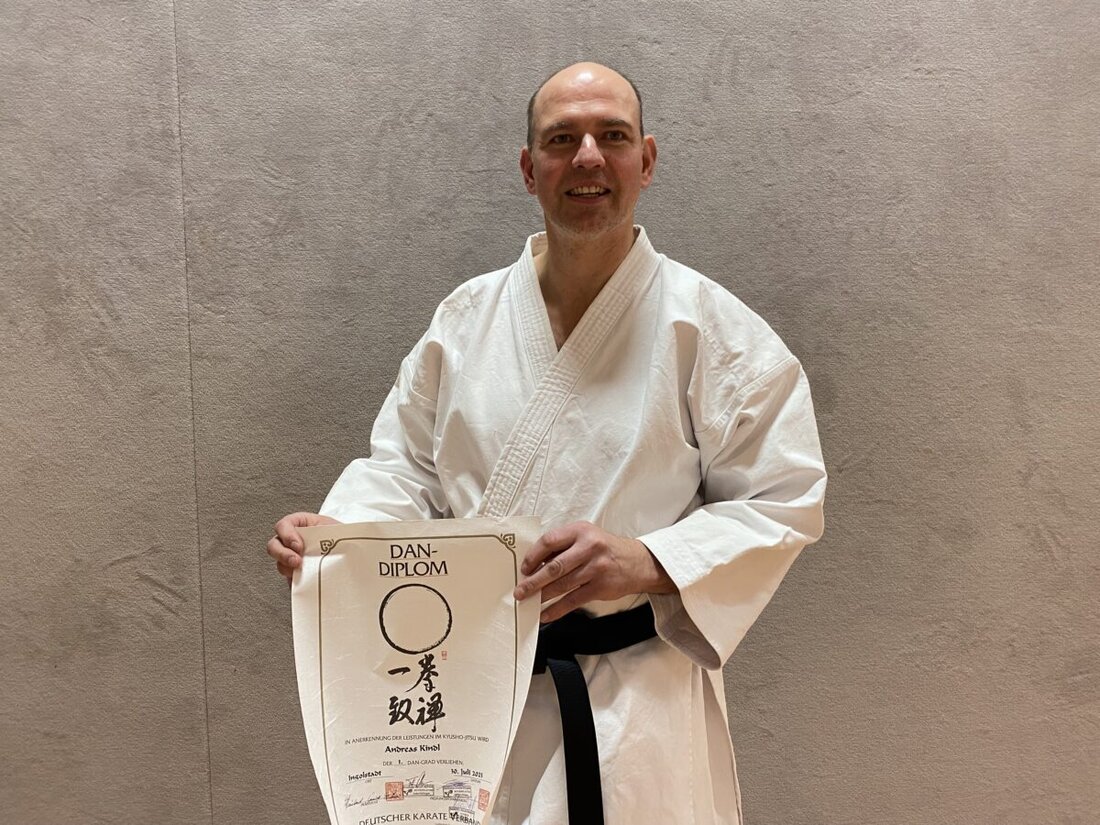 Altenstadt/WN. Mit Andreas Kindl hat das Karate-Dojo des Sportvereins einen weiteren Schwarzgurtträger.