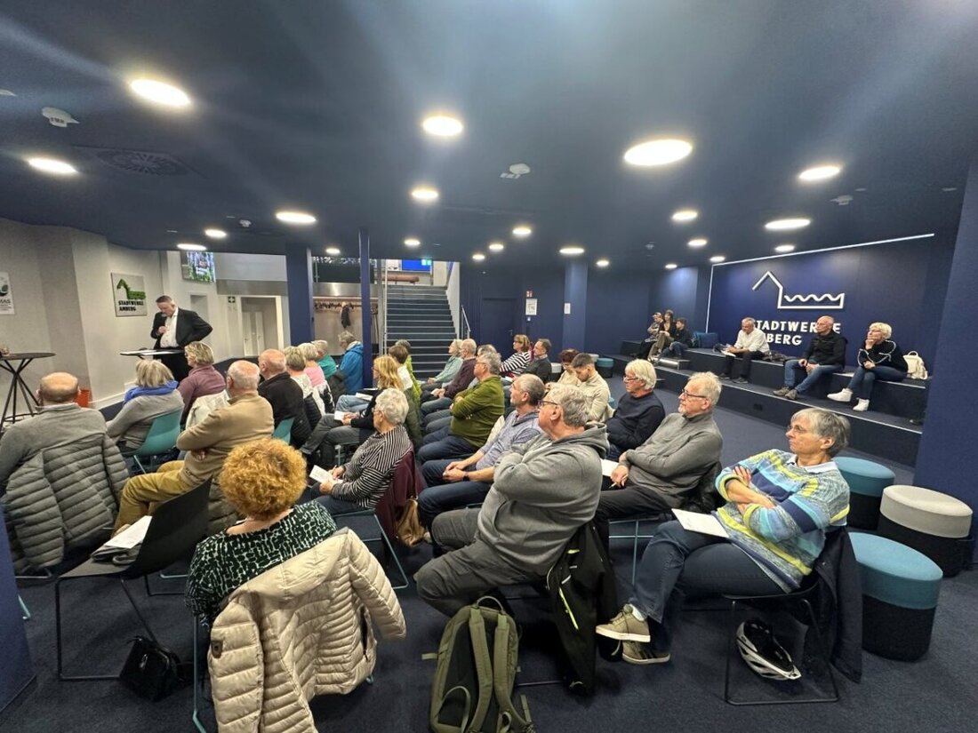 Amberg. Das Energiekompetenzzentrum der Stadtwerke lädt zur kostenlosen KI-Vortragsreihe ein, der zweite Termin "Von Skynet bis ChatGPT" findet am 18. Dezember 2025 von 16.30 bis 17.30 Uhr statt. Anmeldung ab sofort.