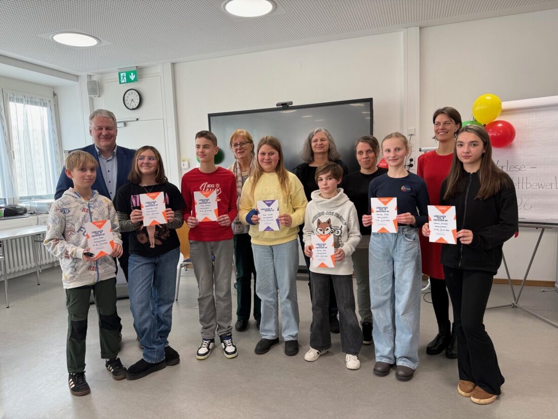 Sulzbach-Rosenberg. Im LCC kürte der Kreisentscheid des Vorlesewettbewerbs der sechsten Klassen die beste Stimme: Anna Schrödl vom HCA-Gymnasium. Sie gewann knapp und fährt im April zum Bezirksentscheid nach Regensburg.