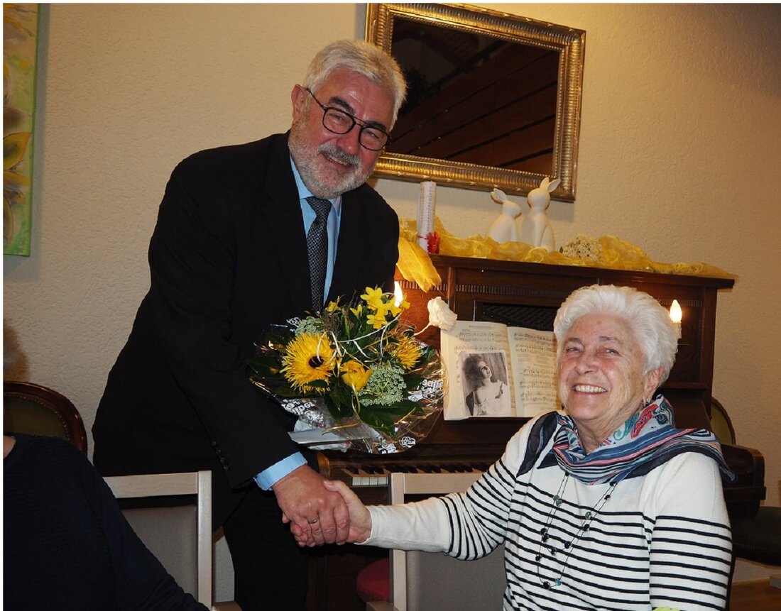 *Anmerkung der Redaktion: Die Geburtstagsfeier hat noch vor den Ereignissen um die Corona-Welle in der Nordoberpfalz stattgefunden.  Neustadt/WN. Hauer-Bäckerin feiert 85. Geburtstag im Caritas-Seniorenheim. Gekommen waren zahlreiche Freunde, Bekannte, ihre drei [&hellip;]
