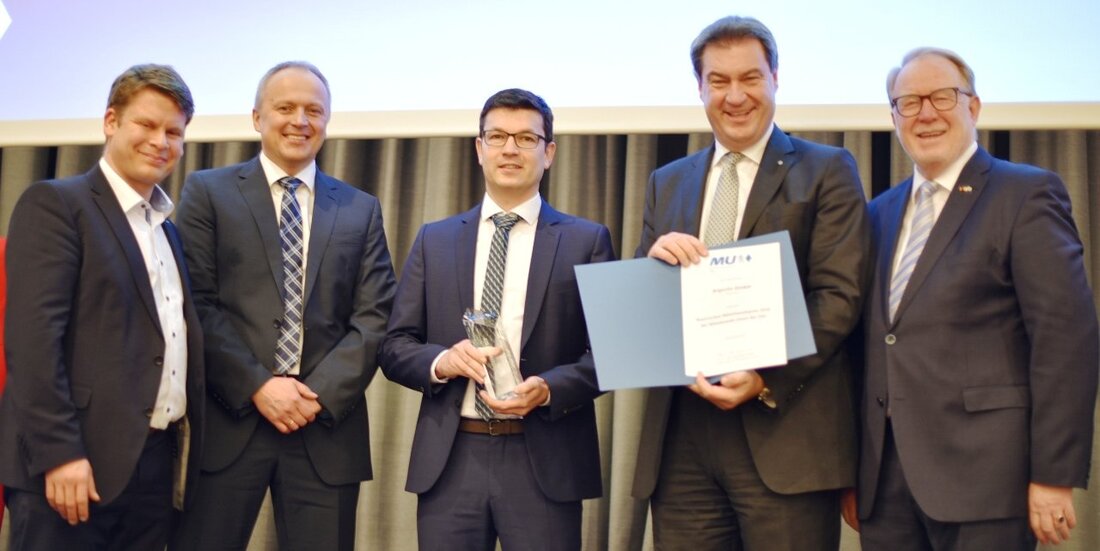 Nürnberg/Erbendorf. Die Argusto GmbH gewinnt den Mittelstandspreis 2018! Die Erbendorfer beweisen, dass auch mittelständische Technologieunternehmen im ländlichen Raum erfolgreich sein können. Von Roland Wellenhöfer  Beim Bayerischen Mittelstandstag bekam die Argusto GmbH [&hellip;]