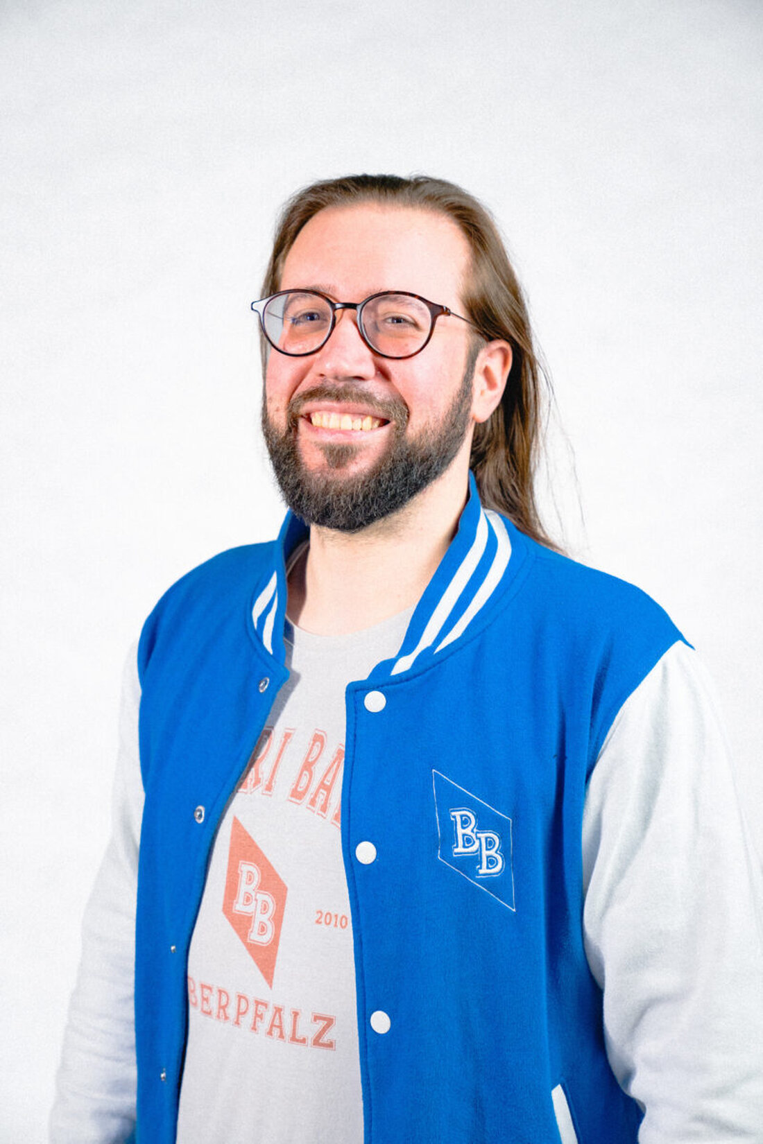 Neustadt/WN. Am 6. November um 19 Uhr stellt die Stadt Asterix auf Oberpfälzisch im Rathaus-Foyer vor. Christian „Weiti“ Witt liest. Eintritt frei, keine Anmeldung. Bücher gibt es vor Ort, auf Wunsch mit Signatur.