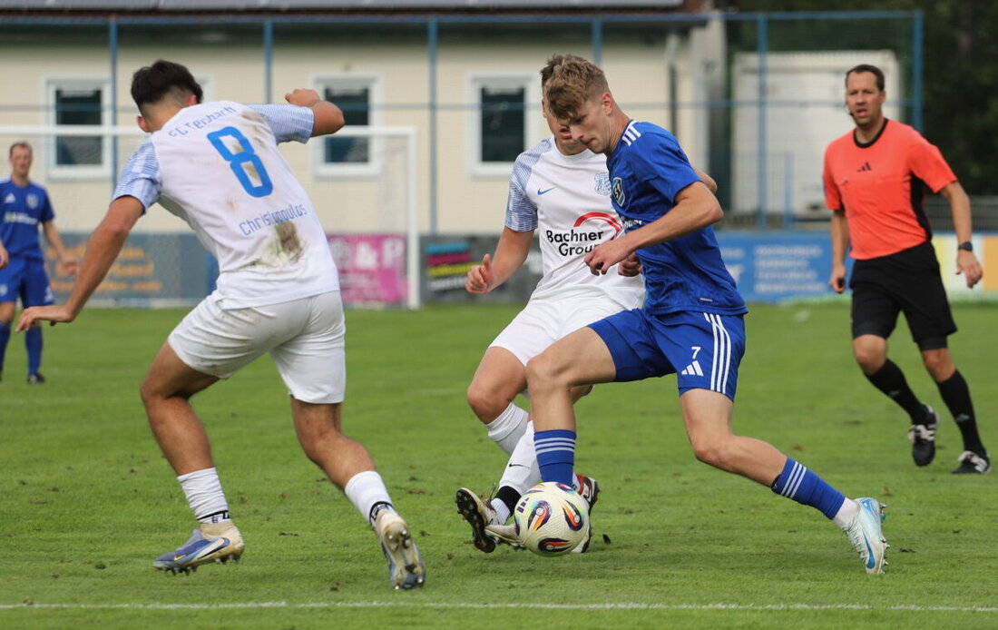 Etzenricht. Der SV Etzenricht reist am Mittwochabend zur Nachholpartie nach Teisbach; Anstoß ist um 18.15 Uhr. Der Mitaufsteiger beendete seine Flaute, während beim SV Etzenricht mit Johannes Janker nun ein Angreifer ausfällt.