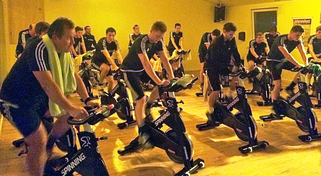 Weiden. Der Fußball-Bayernligist legt seit Montagabend die konditionellen Grundlagen beim Spinning im Fitnessstudio. Im Februar stehen erste Testspiele an. Ein Härtetest wird da wohl die Partie gegen den 1. FC Schweinfurt. [&hellip;]