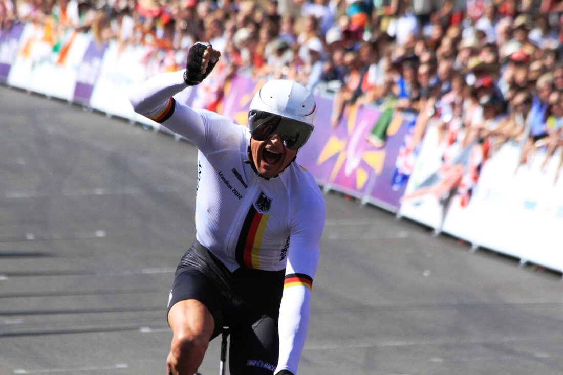 Paris. Die Paralympischen Spiele 2024 wurden mit einer Eröffnungszeremonie begonnen, die Inklusion, Gleichberechtigung und das Überwinden von Barrieren symbolisiert. Tina Winklmann hebt hervor, dass die Spiele eine wichtige Plattform für die Förderung von Barrierefreiheit und Akzeptanz im Sport und der Gesellschaft sind.