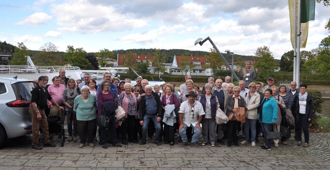 Luhe/Leuchtenberg/Irchenrieth. Oktoberfest auf einem Schiff feiern, eine ganz neue Erfahrung für die Reiseteilnehmer des VdK Luhe-Leuchtenberg. Mit der Maximilia II ging es auf der Donau von Kehlheim nach Riedenburg und [&hellip;]