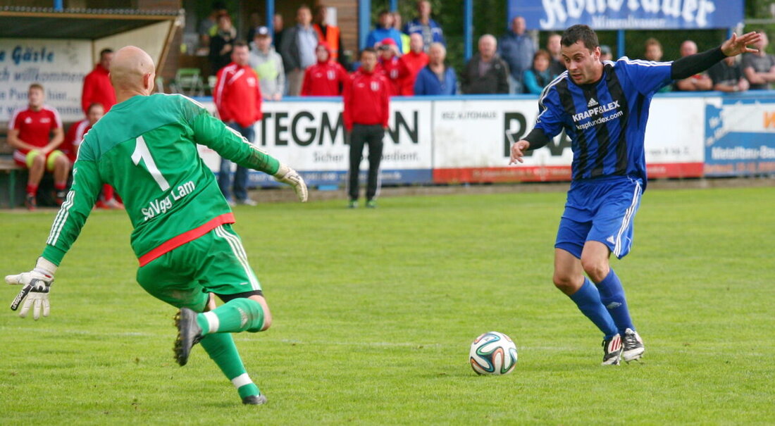 Etzenricht. Der SV Etzenricht will seine Serie von neun ungeschlagenen Spielen in Lam verteidigen, trifft aber auf eine extrem heimstarke SpVgg. Hoffnung machen 23 Gegentore der Gastgeber.