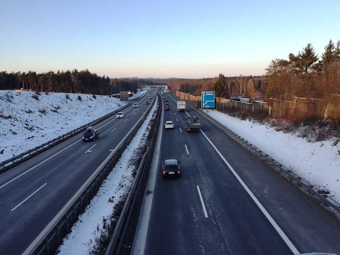 Luhe-Wildenau. Ein Lkw-Anhänger hat sich heute Morgen auf der A93 selbstständig gemacht. Der Anhänger löste sich vom Lkw – und das ohne dass es der Fahrer überhaupt merkte.  Laut Verkehrspolizei [&hellip;]